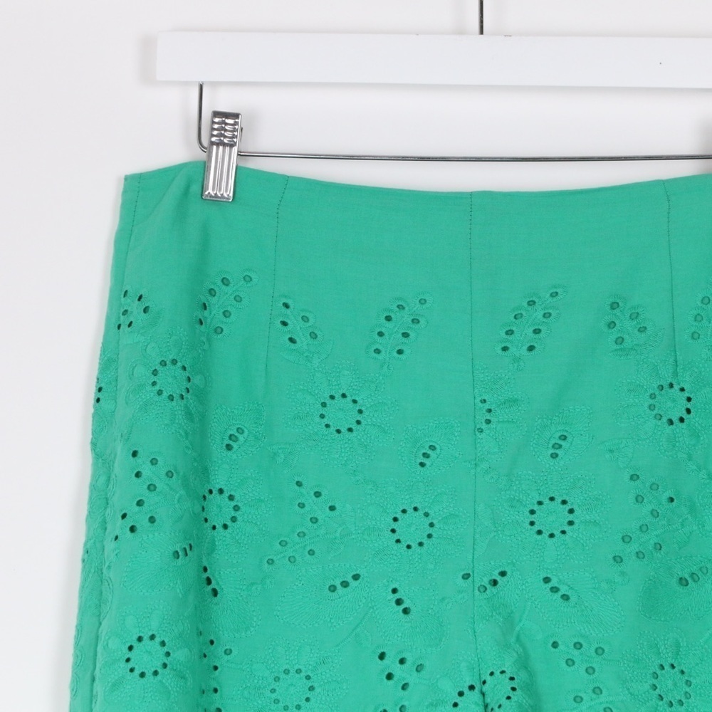 Draper James Rsvp Eyelet Flare Shorts - image 3